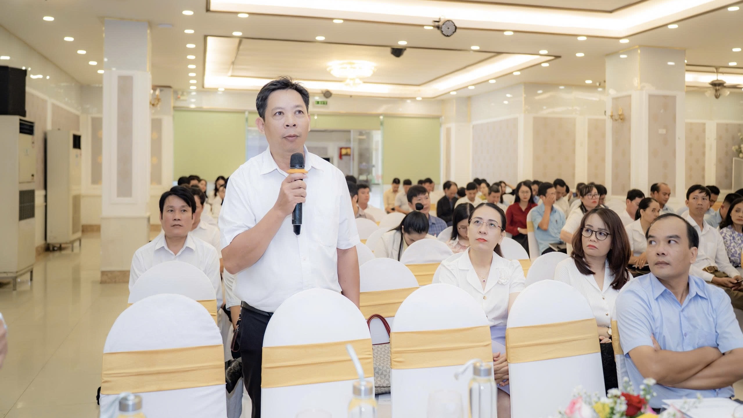 Tập huấn về kiểm soát thủ tục hành chính và văn hóa giao tiếp cho công chức, viên chức