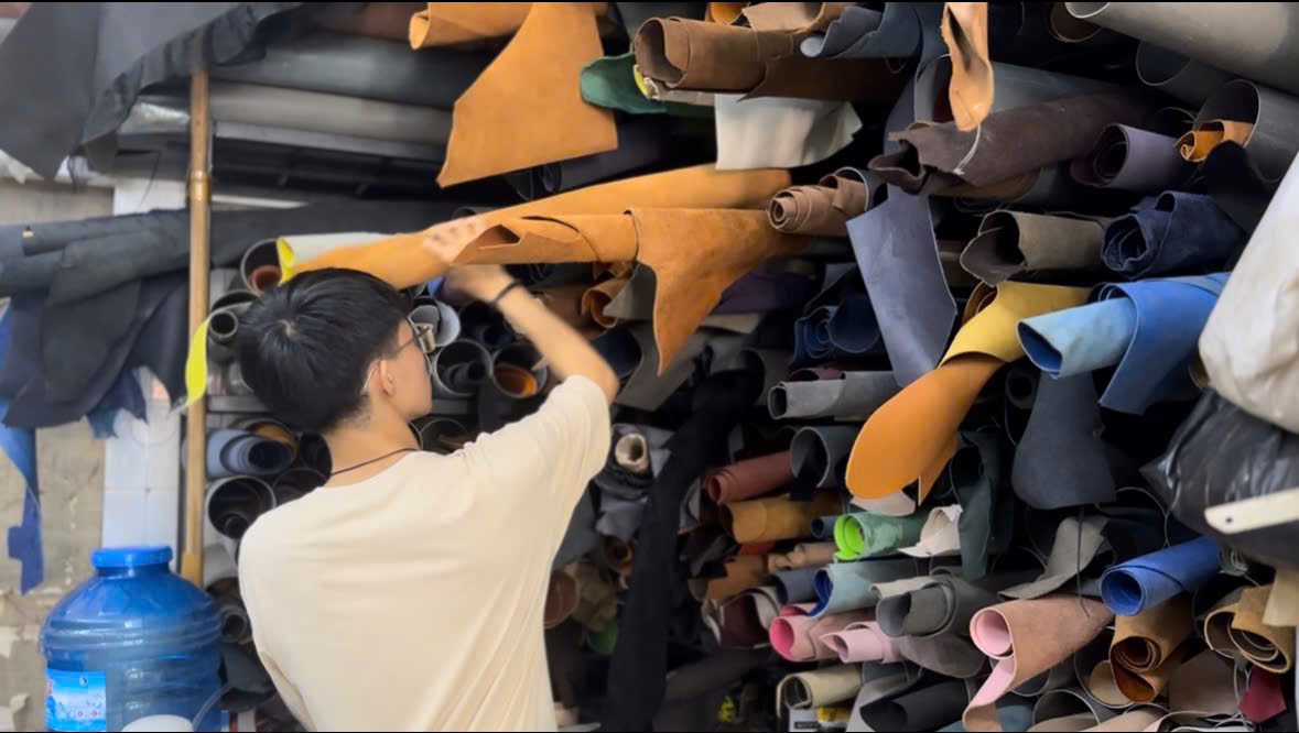 Vẻ đẹp độc đáo của đồ da thủ công