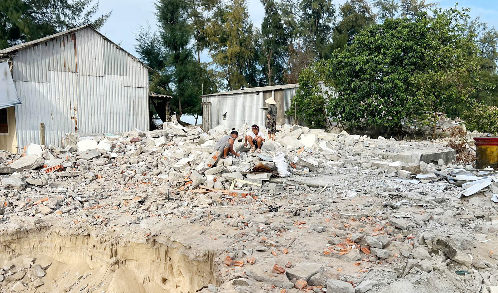 Đẩy nhanh tiến độ các dự án hạ tầng, giao thông trọng điểm