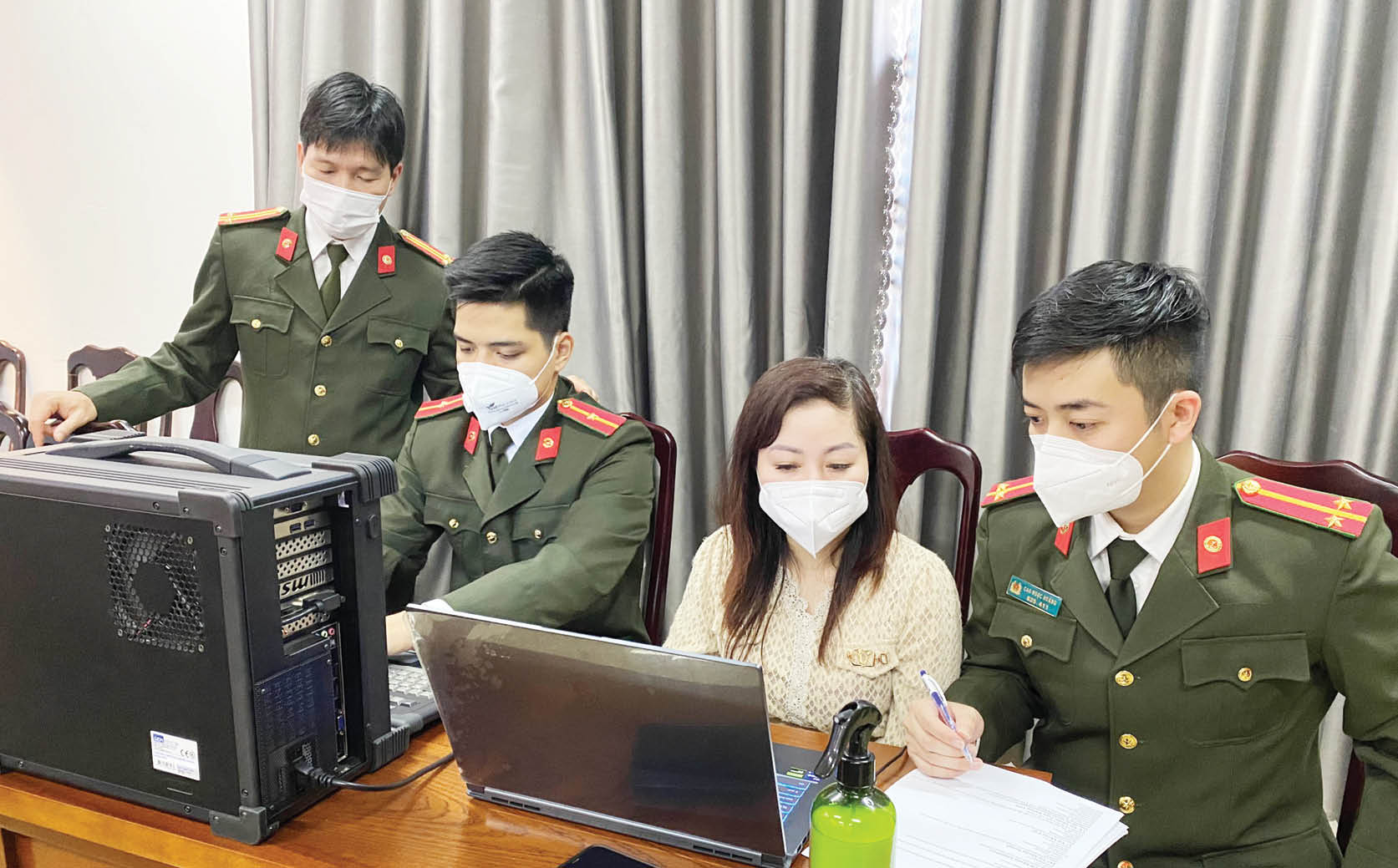 Nguy cơ bùng nổ các loại tội phạm