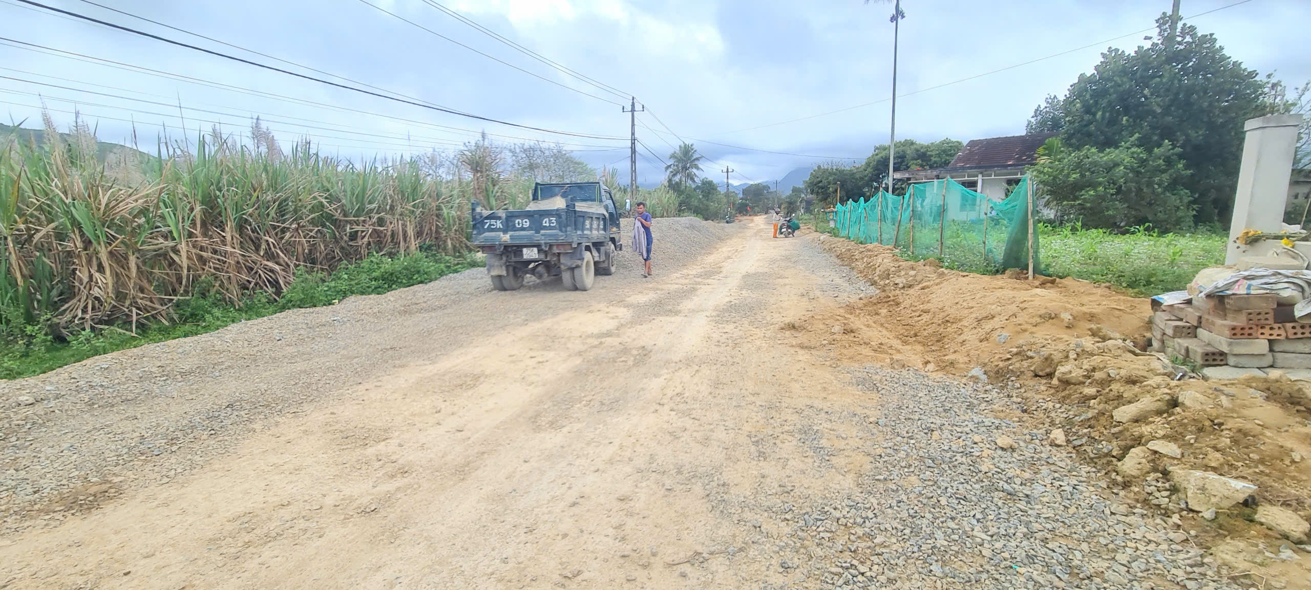 Giao UBND cấp xã làm chủ đầu tư các dự án chương trình mục tiêu quốc gia