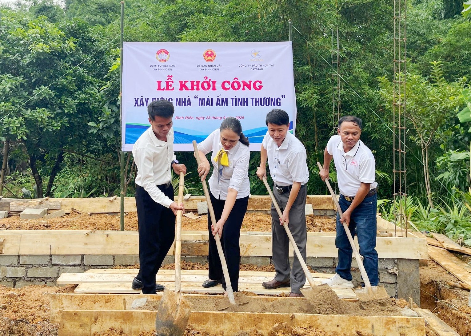 Hỗ trợ 60 triệu đồng xây nhà “Mái ấm tình thương” ở Bình Điền