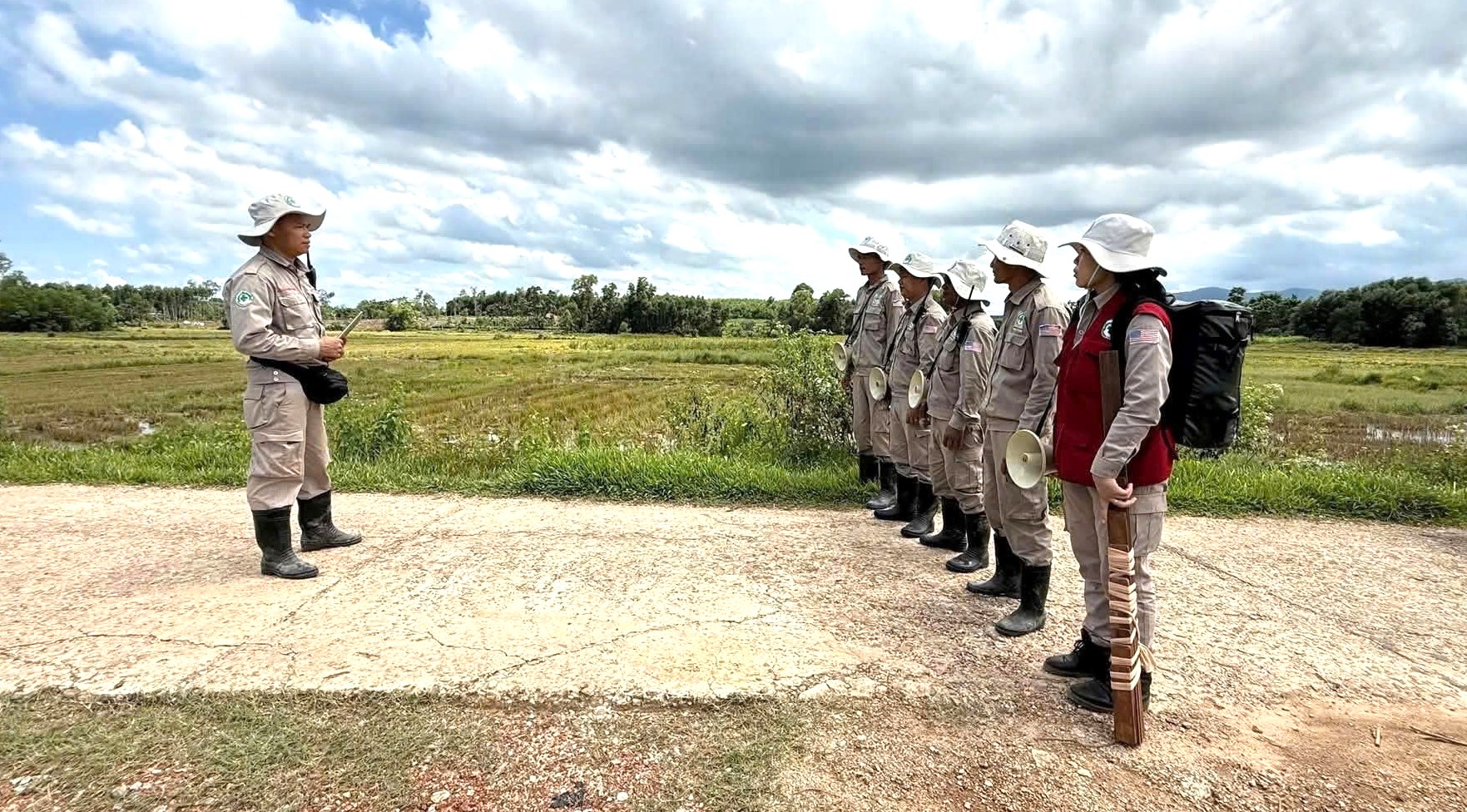 Phát hiện, tiêu hủy an toàn 24 vật liệu nổ tại phường Phong Thái