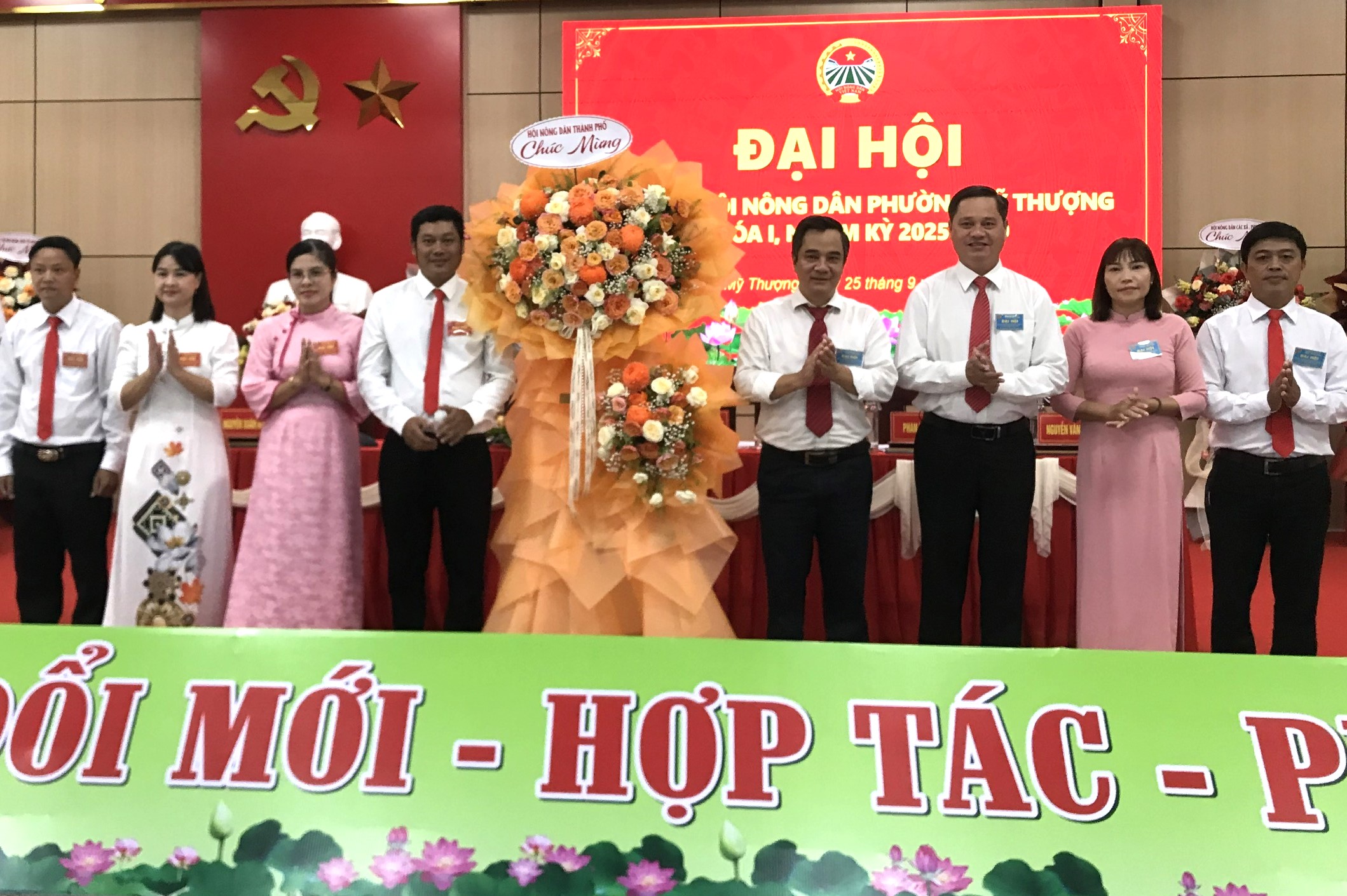 Đề ra chương trình hành động phù hợp thực tế ở địa phương