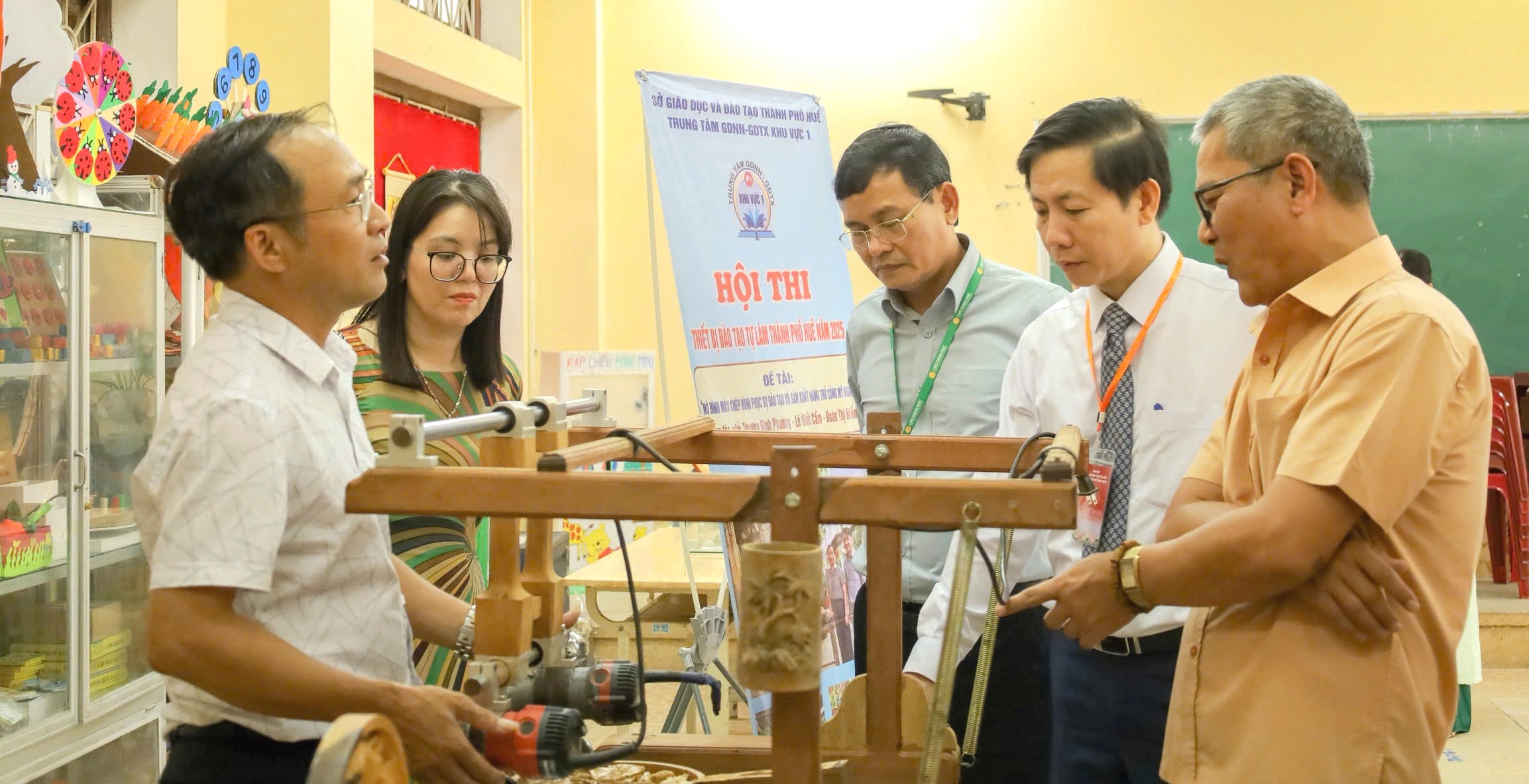 Tôn vinh sáng tạo gắn với thực tiễn giảng dạy