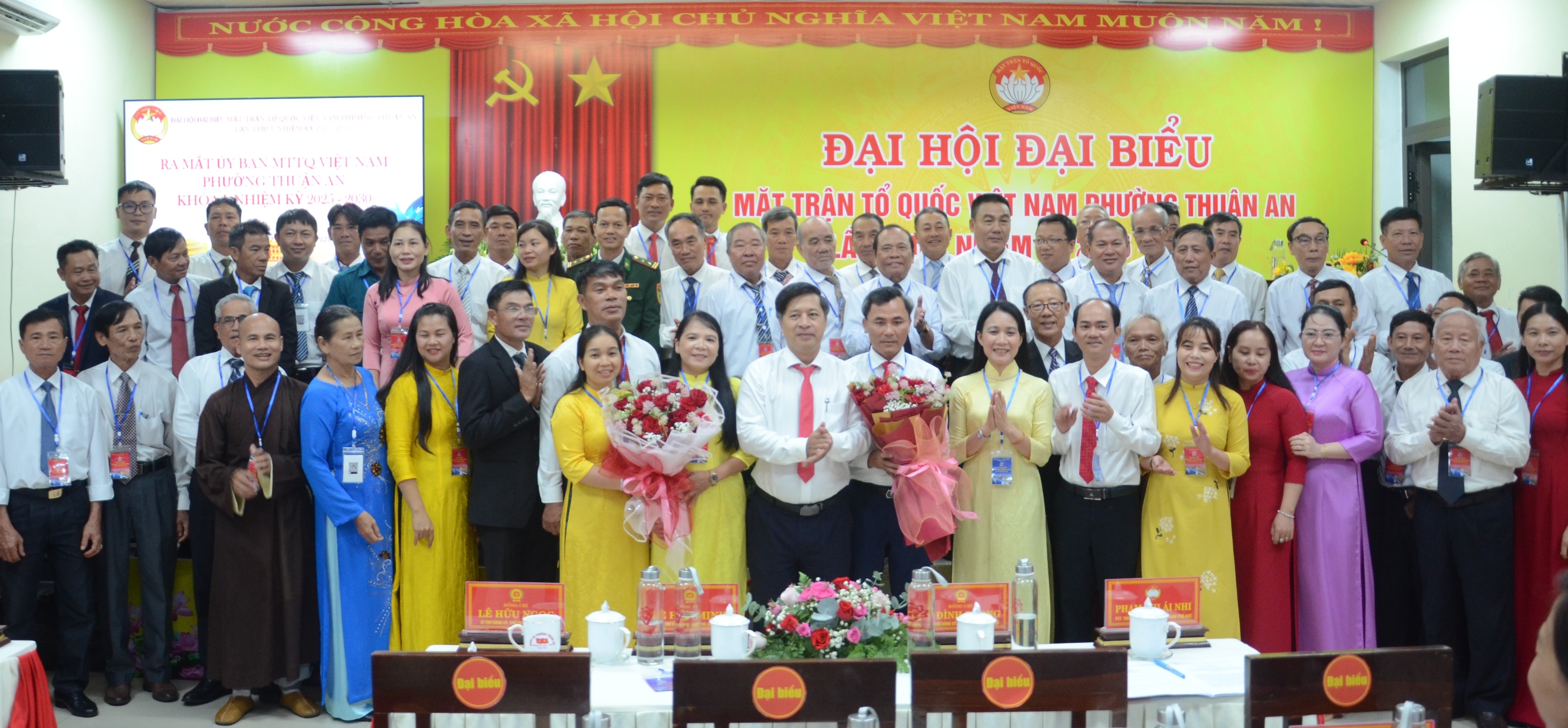 Thống nhất triển khai nhiều chương trình hành động trọng tâm