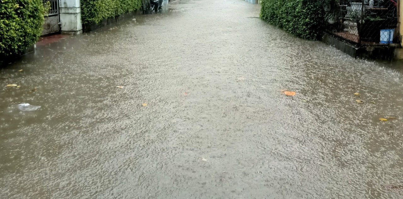 Cảnh báo mưa lớn, sạt lở đất và lũ quét