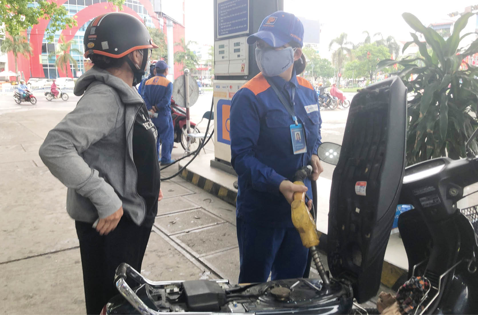 Xăng E10 - phù hợp với xu hướng sử dụng năng lượng sạch