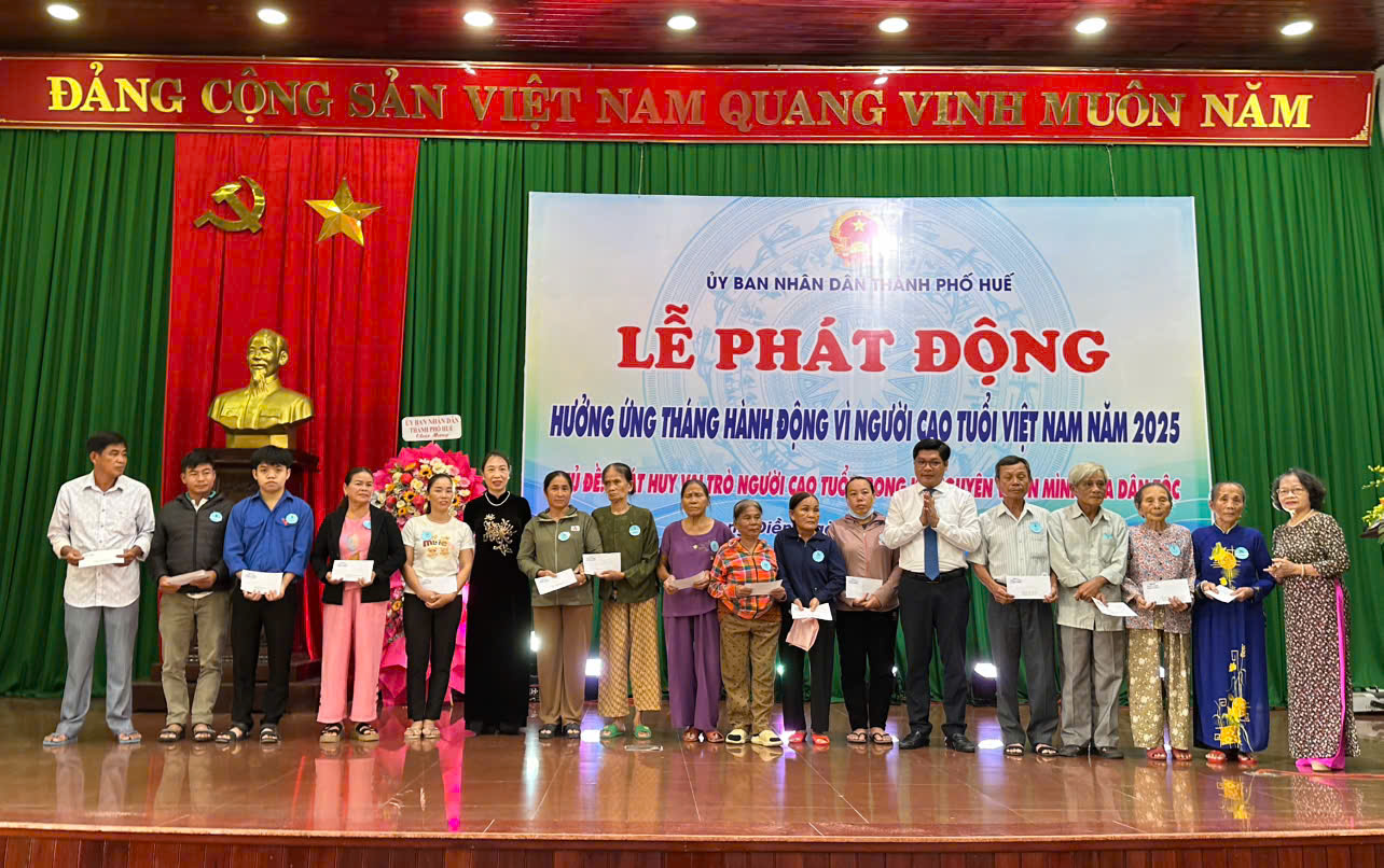 Phát huy vai trò người cao tuổi trong kỷ nguyên vươn mình của dân tộc