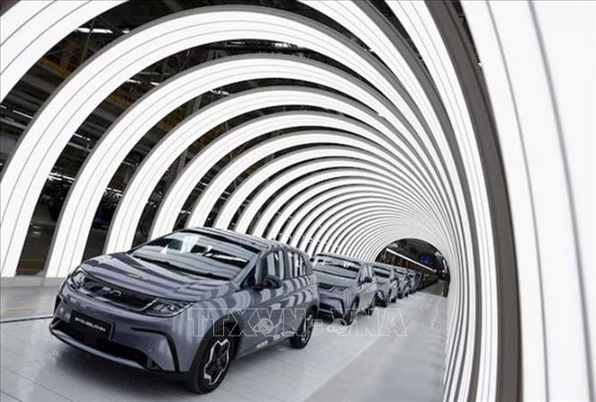 BYD trình làng công nghệ sạc siêu nhanh Tương lai xe điện đã đến gần