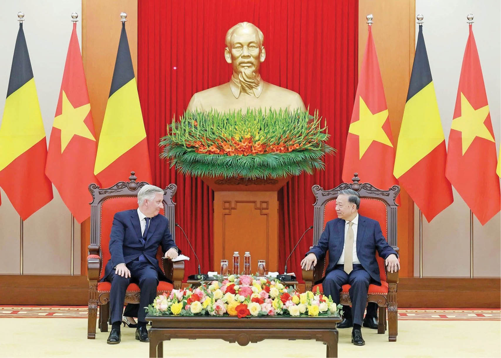 Cơ hội ngoại giao rộng mở trong kỷ nguyên vươn mình