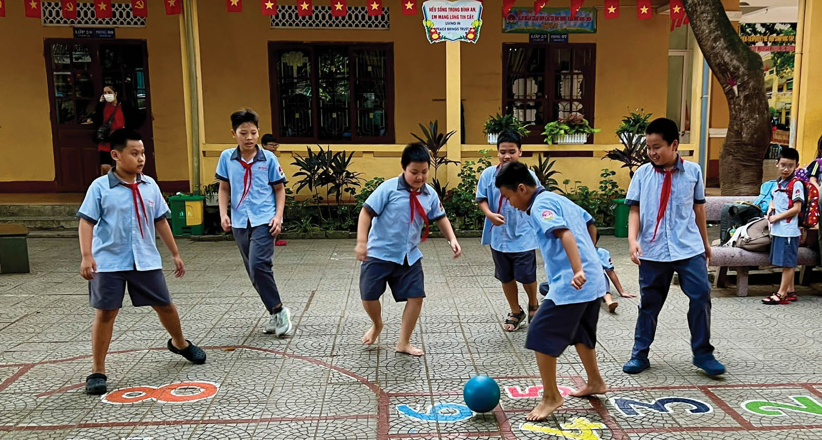 TS BS Hoàng Thị Bạch Yến Bổ sung canxi quá liều sẽ nguy hại cho trẻ