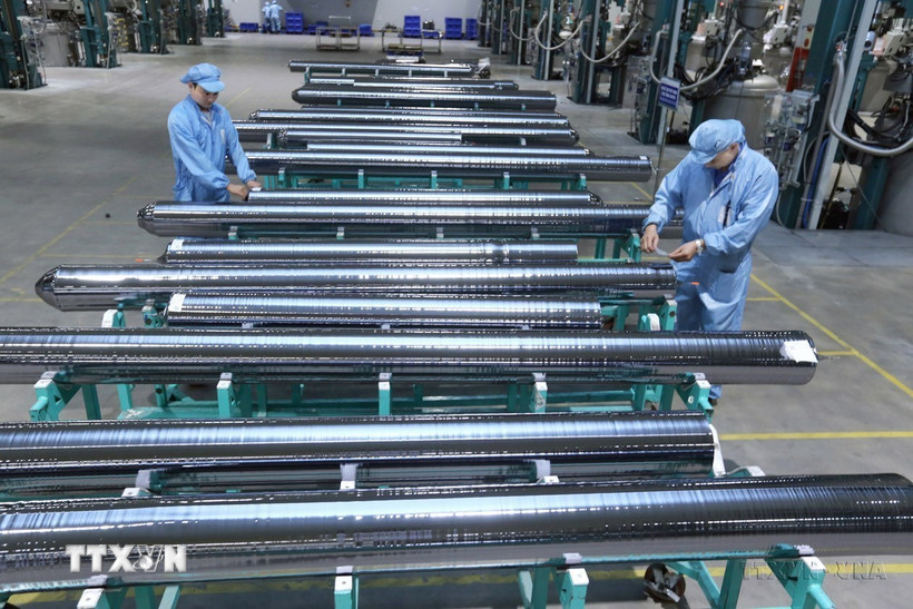 Trung Quốc tạm dẫn trước Mỹ trong cuộc đua xuất khẩu năng lượng