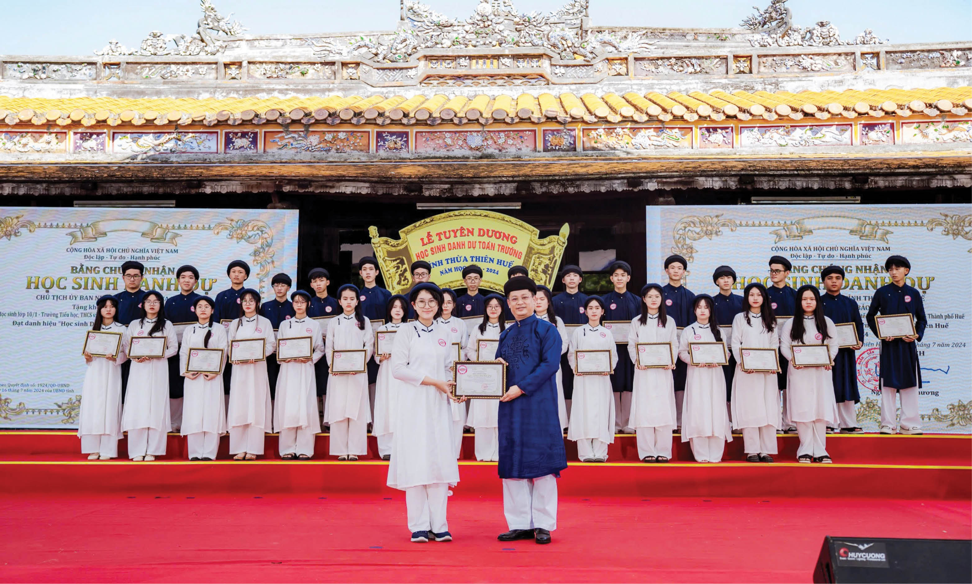 Thăm Quốc Tử Giám