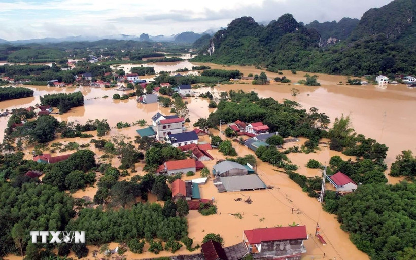 Thiệt hại mưa lũ sau bão số 11 ước tính 5 450 tỷ đồng