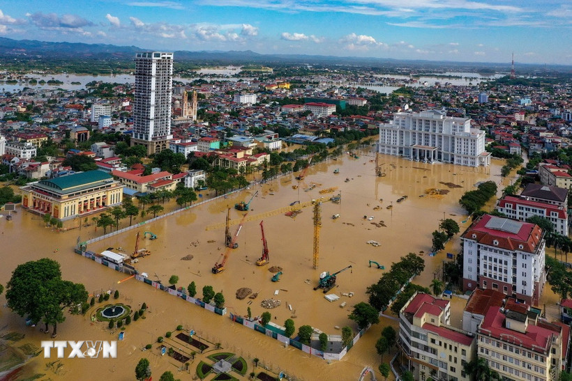 Hơn 907 tỷ đồng đăng ký ủng hộ đồng bào gặp thiên tai, bão lũ