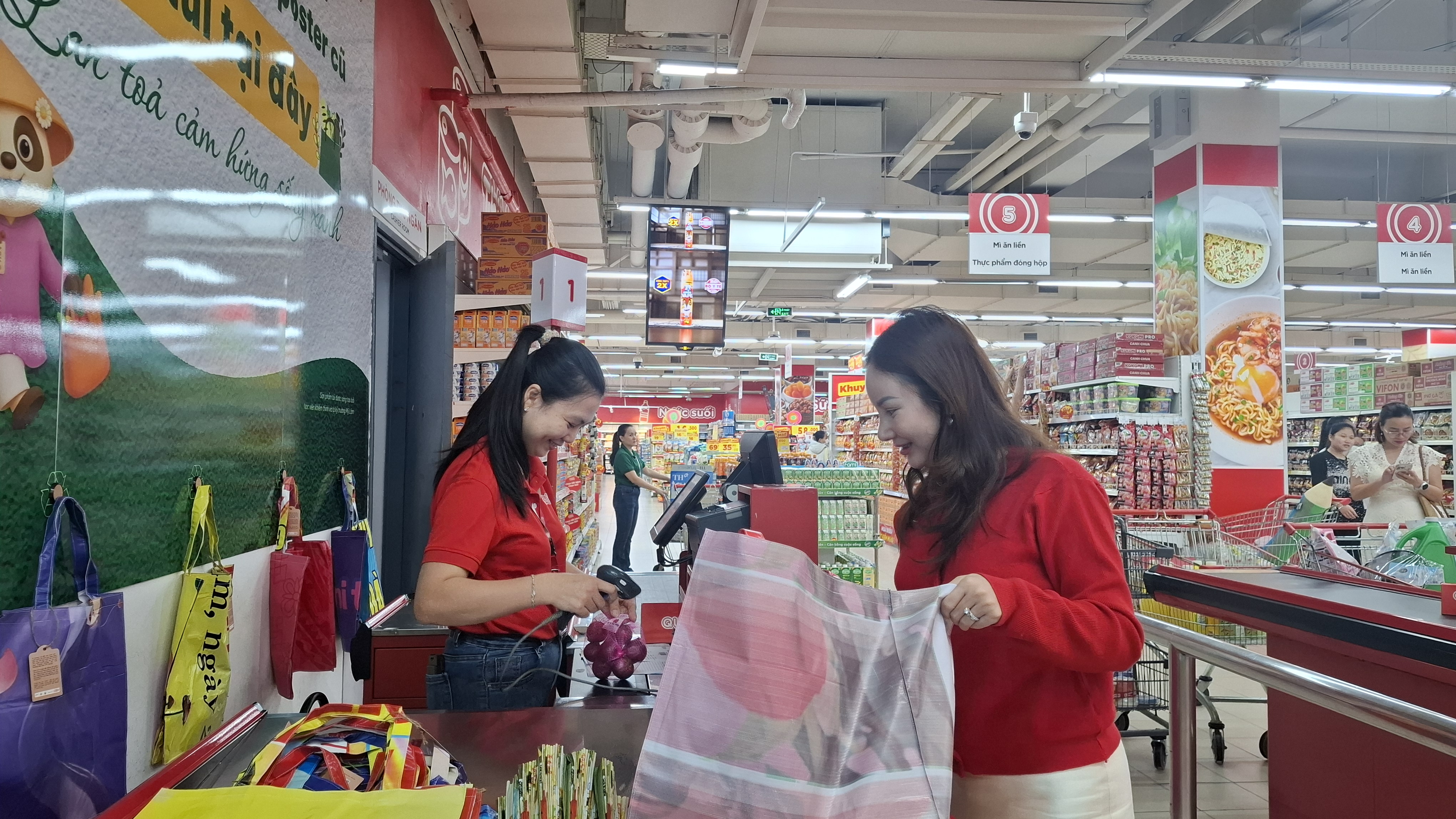 Ra mắt mô hình cho thuê túi tái chế