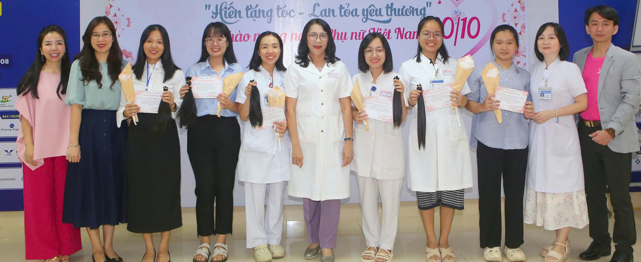 Hơn 150 người tham gia chương trình “Hiến tặng tóc - Lan tỏa yêu thương”