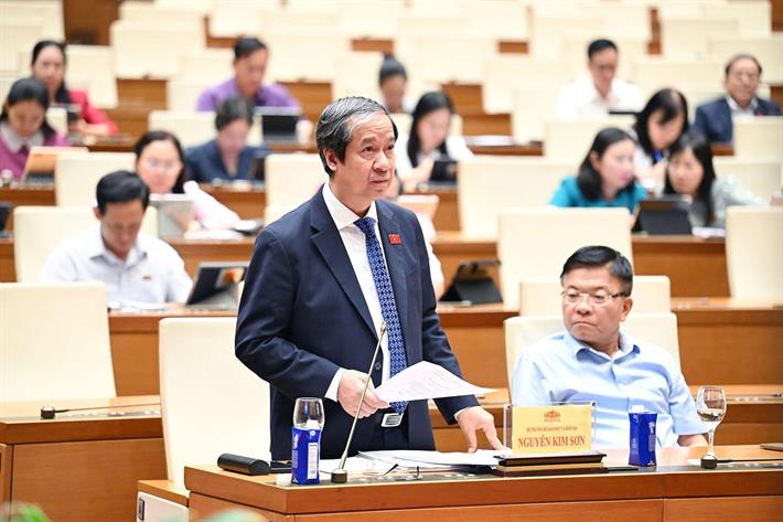 Quốc hội nghe tờ trình và thảo luận ở tổ 3 dự án luật về Giáo dục và đào tạo