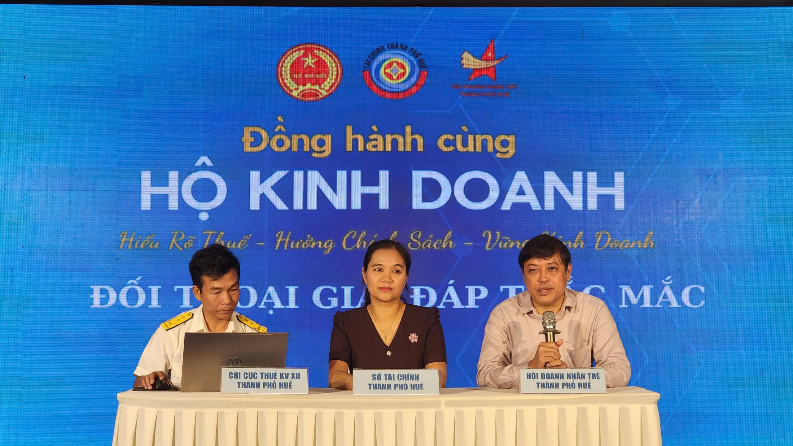 Phối hợp, hỗ trợ hộ kinh doanh chuyển đổi mô hình hoạt động