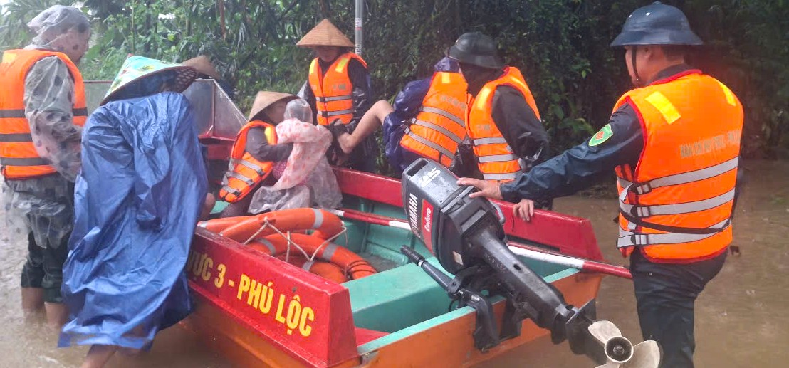 Bảo đảm an toàn cho người dân vùng thấp trũng, nguy hiểm