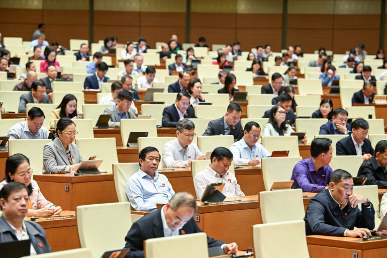 Tăng tính ràng buộc pháp lý và hiệu lực thực thi của giám sát