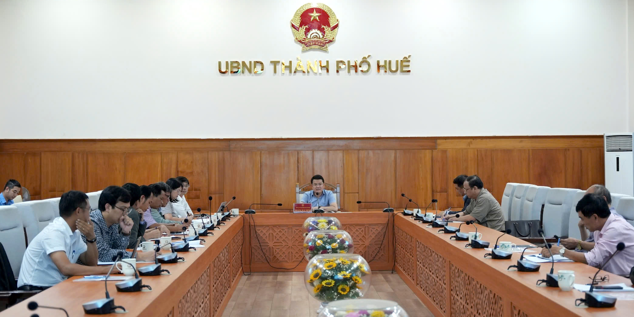 Đẩy nhanh tiến độ dự án sửa chữa nền, mặt đường trên tuyến Quốc lộ 49