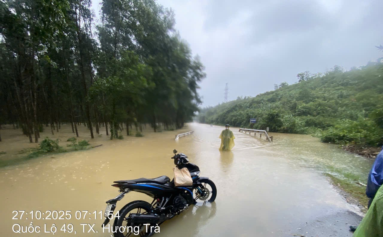Hạn chế di chuyển trên Quốc lộ 49