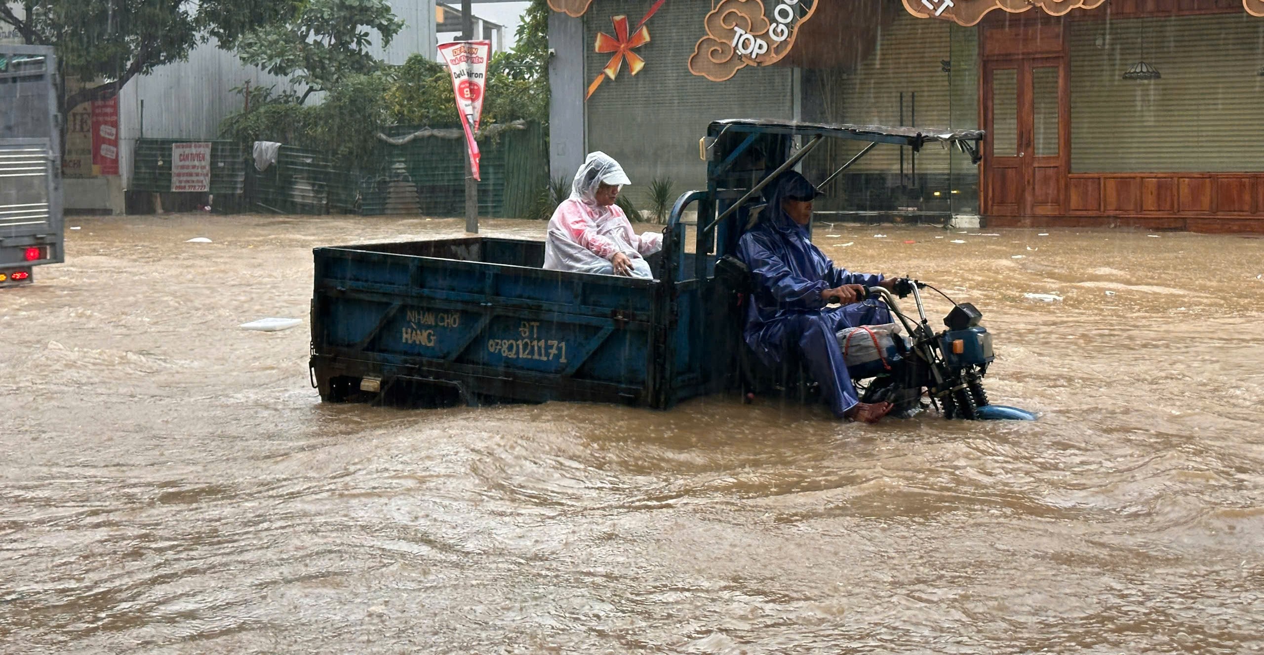 Công điện khẩn chủ động ứng phó với mưa lớn, lũ, ngập lụt, sạt lở đất và bão KALMAEGI