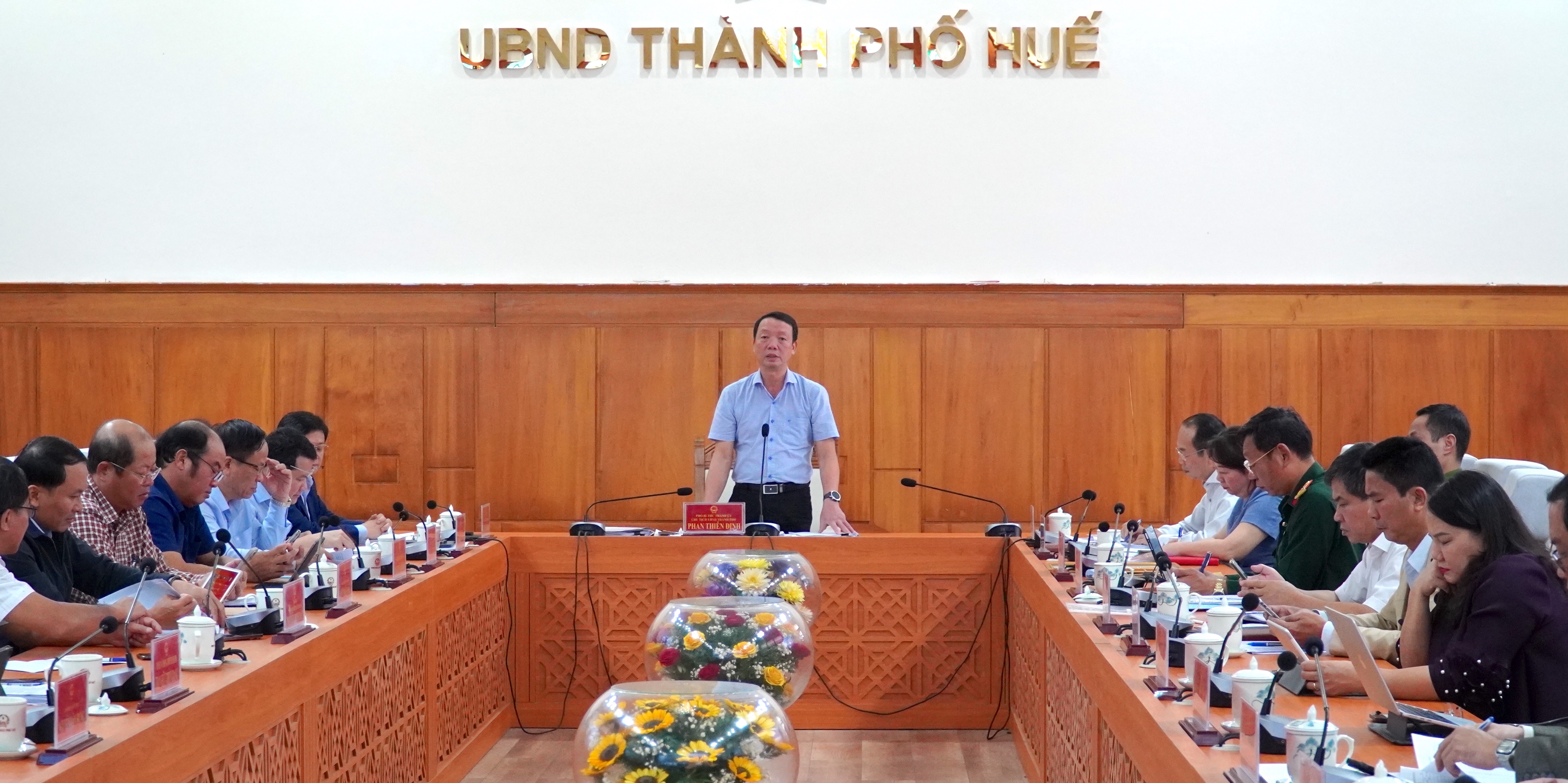 Nỗ lực vượt khó, giữ đà tăng trưởng