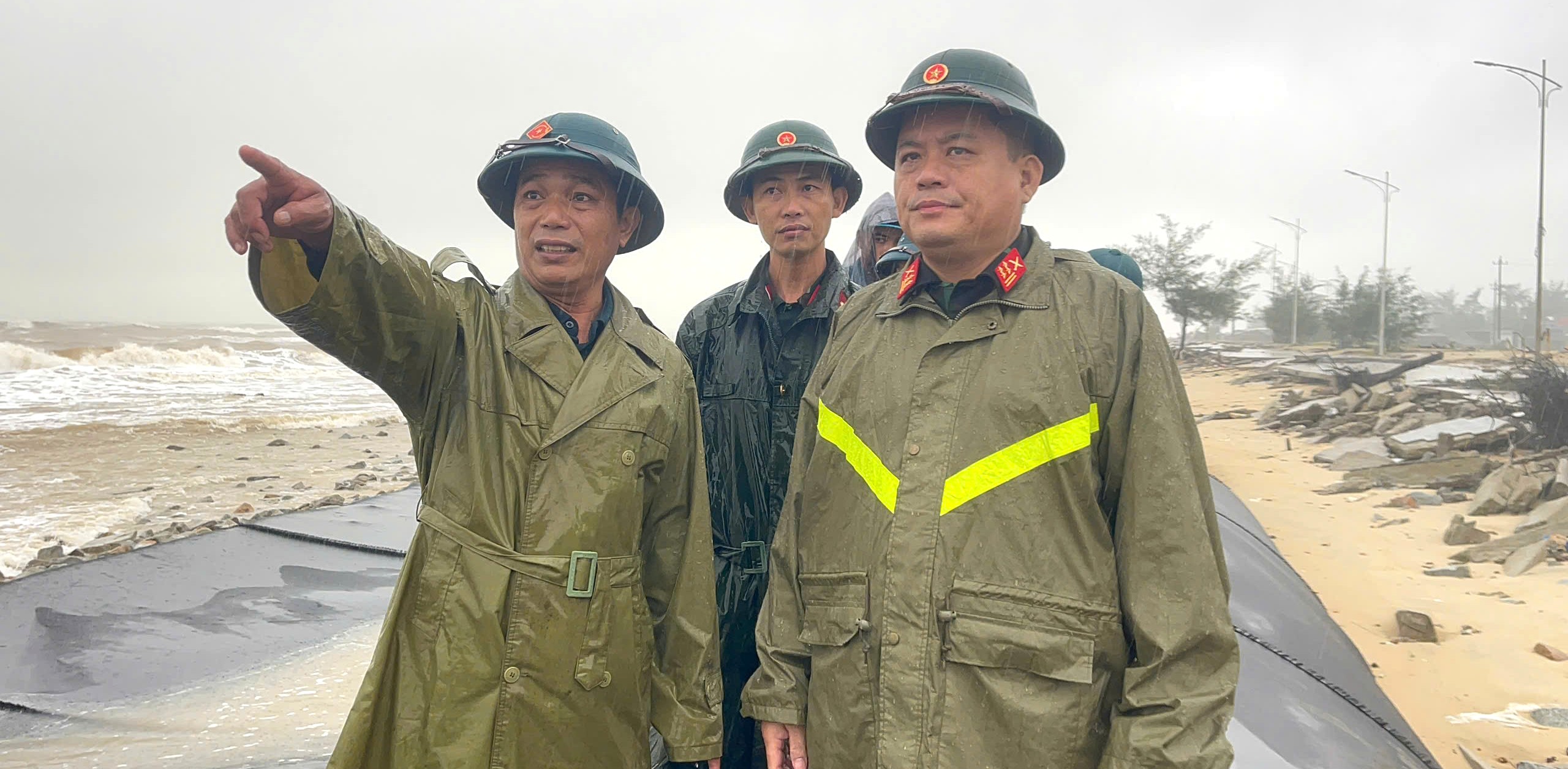 Tăng cường lãnh đạo, chỉ đạo công tác phòng, tránh, ứng phó với bão số 13