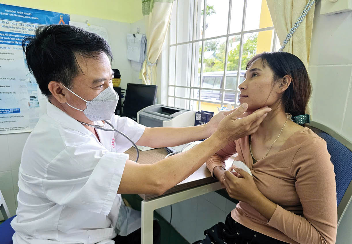 Chăm sóc sức khỏe cho người dân vùng cao