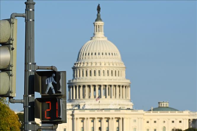 Thượng viện Mỹ tiến gần thỏa thuận mở cửa lại chính phủ