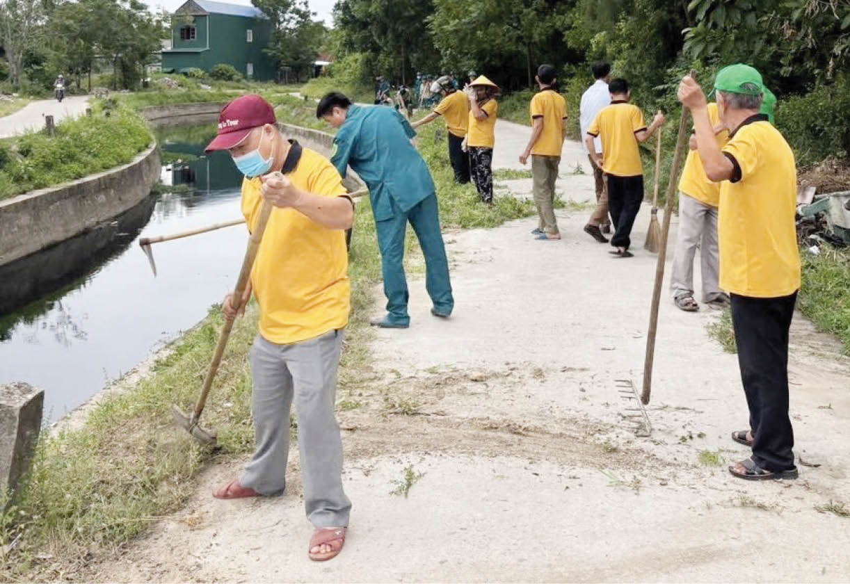 Hướng phong trào nông dân vào thực hiện nghị quyết đại hội Đảng các cấp