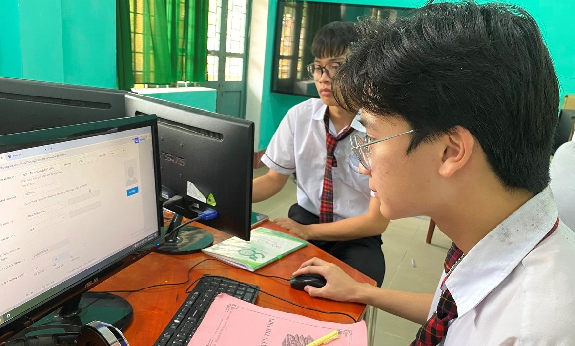 Phát triển năng lực số cho học sinh