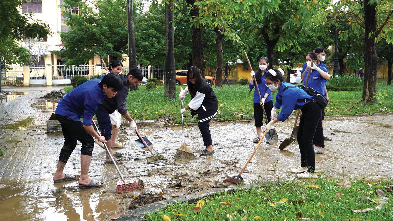 Làm sạch môi trường đâu chỉ chờ đến “Chủ nhật xanh”