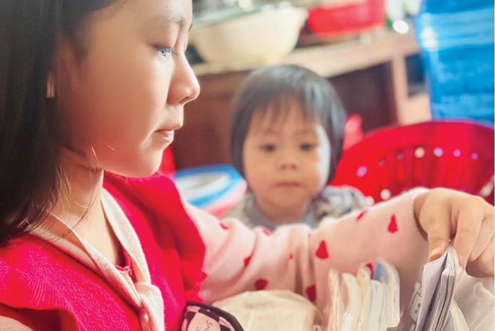 Cưỡng ép con học quá sức Quy định mới và những băn khoăn cũ