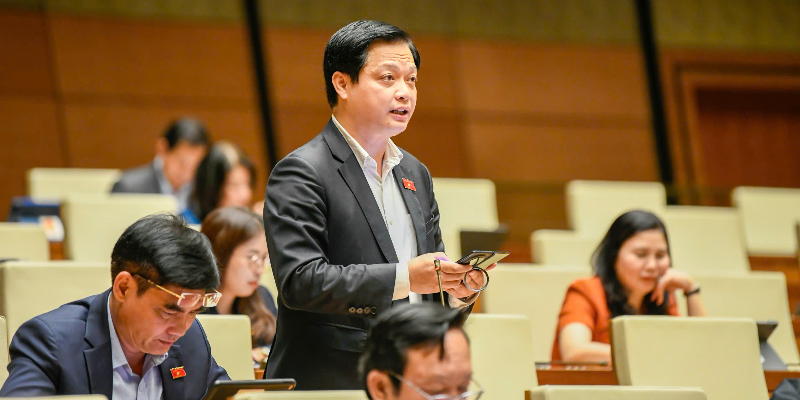 Gỡ chồng chéo, tăng phân cấp, bảo đảm tính khả thi