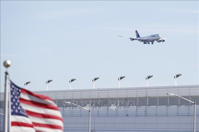 Công dân những quốc gia nào nằm trong tầm ngắm rà soát thẻ xanh mới của Mỹ