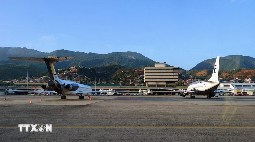 Chính phủ Venezuela phản đối Mỹ áp đặt hạn chế không phận