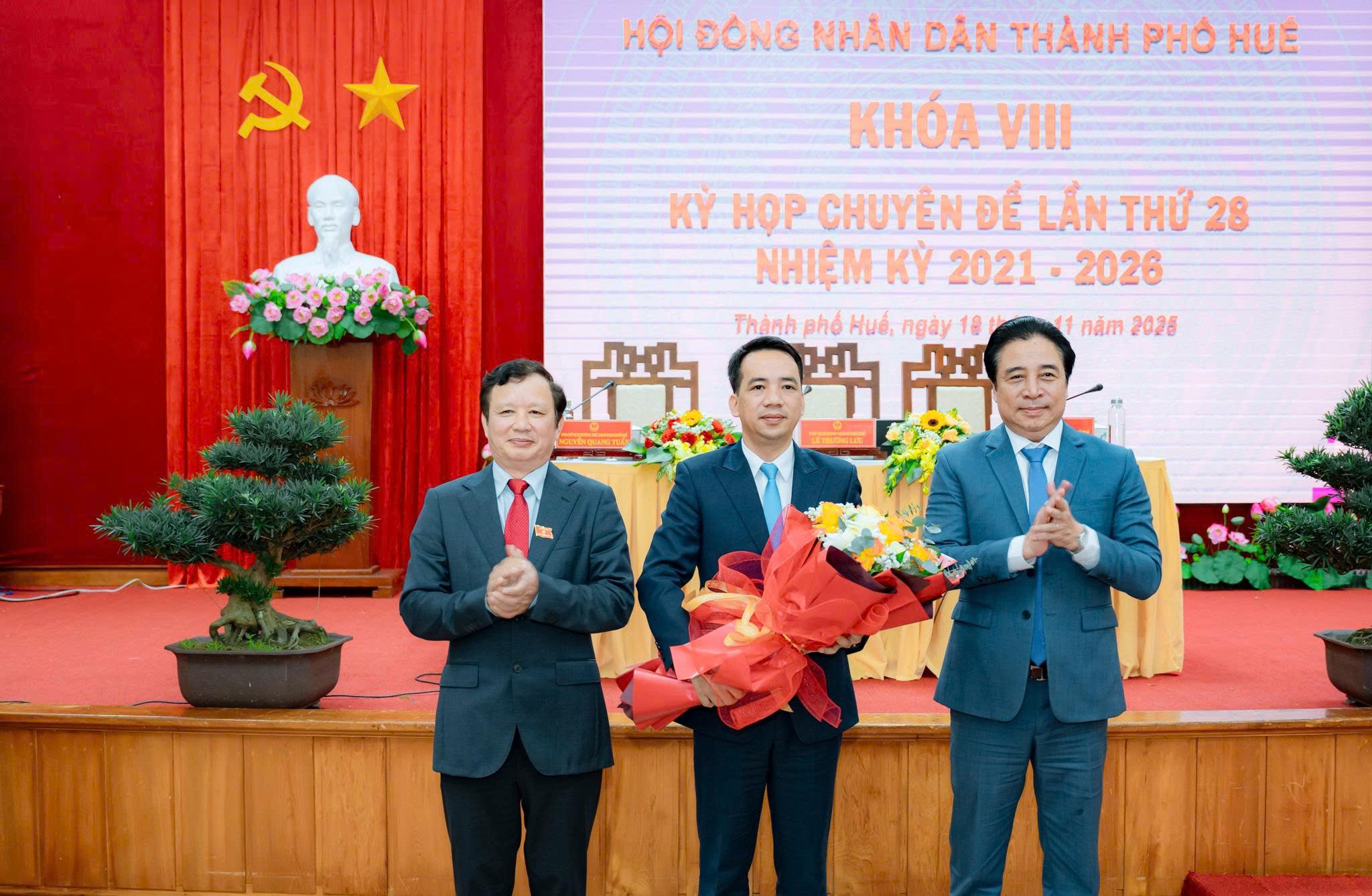 Ông Trần Hữu Thùy Giang được phê chuẩn chức vụ Phó Chủ tịch UBND TP Huế