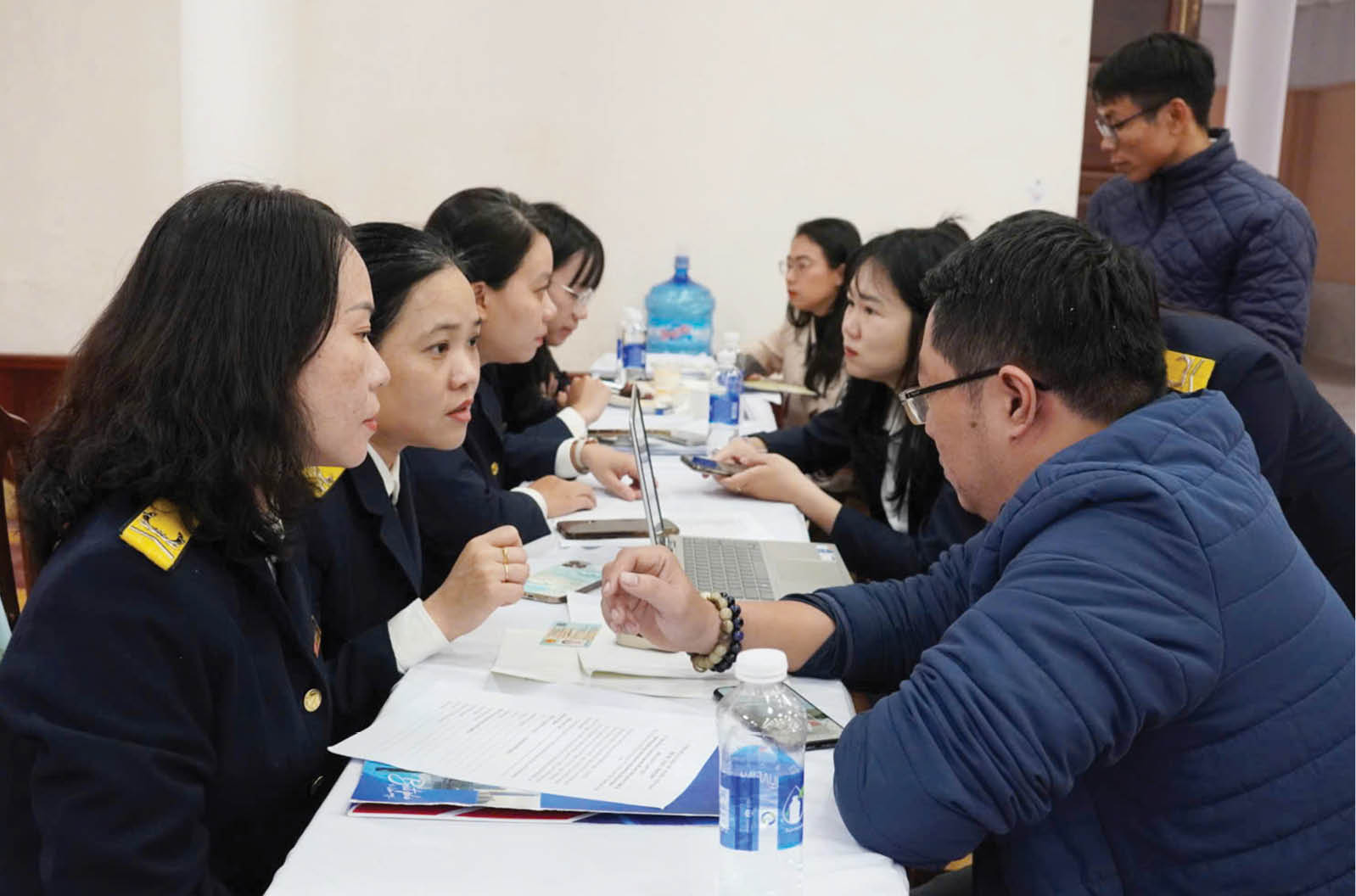 Xây dựng hệ sinh thái hỗ trợ hộ kinh doanh kê khai thuế