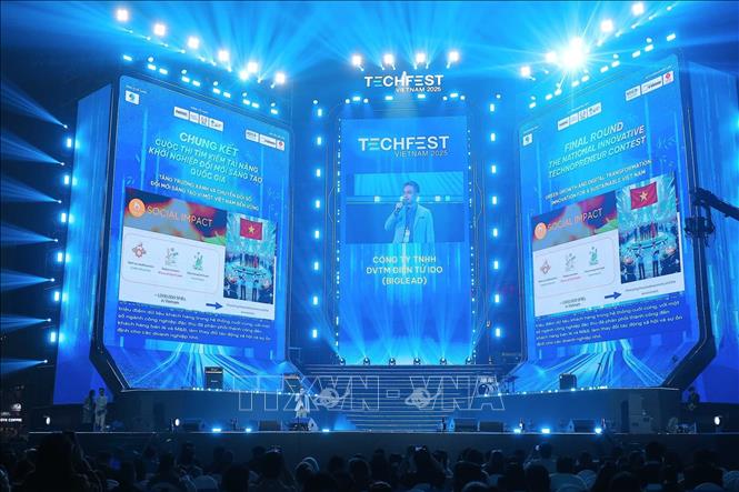 TechFest 2025 Chung kết Cuộc thi tìm kiếm tài năng khởi nghiệp Đổi mới sáng tạo quốc gia