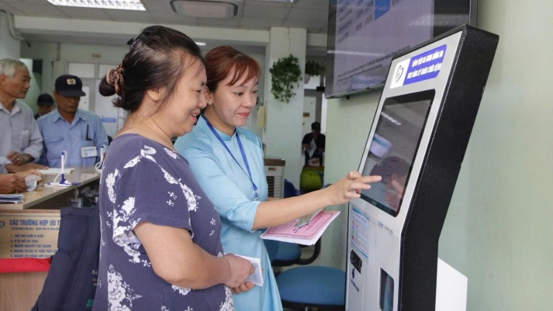 Khó khăn trong chuyển đổi số y tế