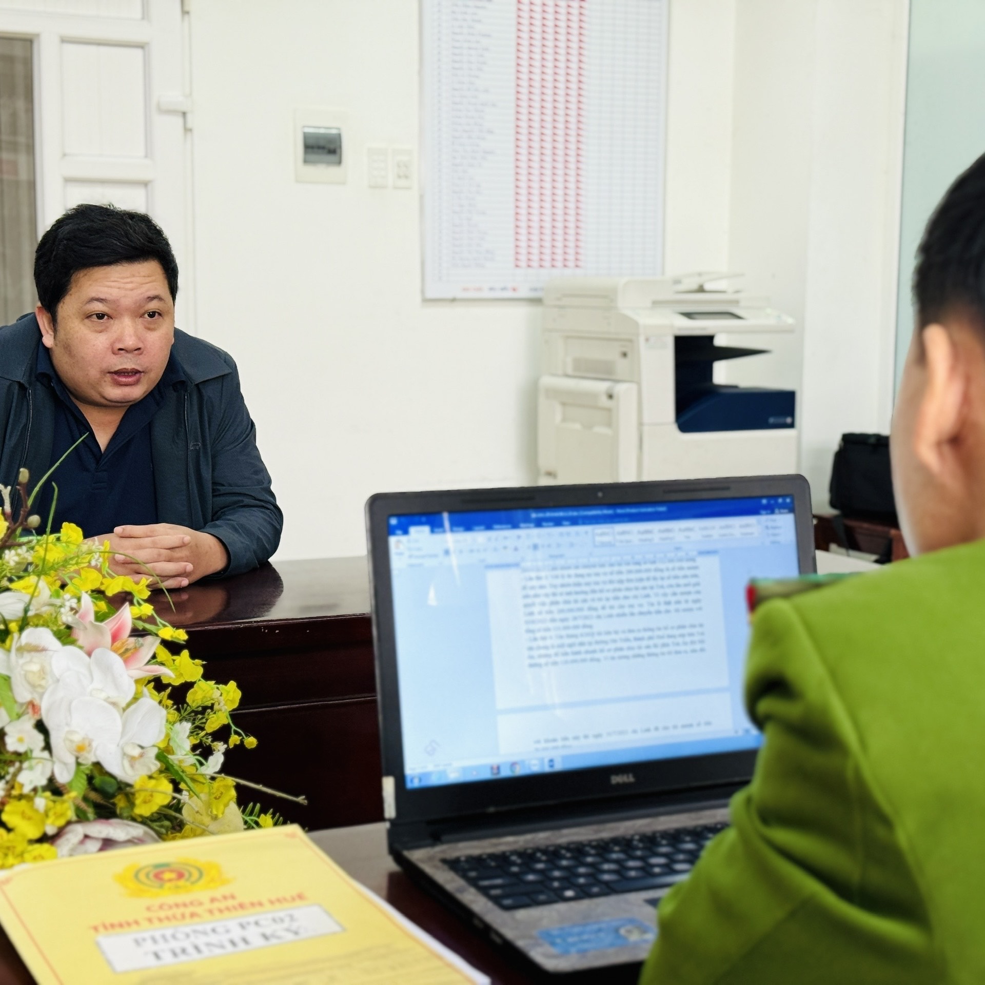 Khởi tố, bắt tạm giam đối tượng lừa đảo chiếm đoạt hơn 1 tỷ đồng