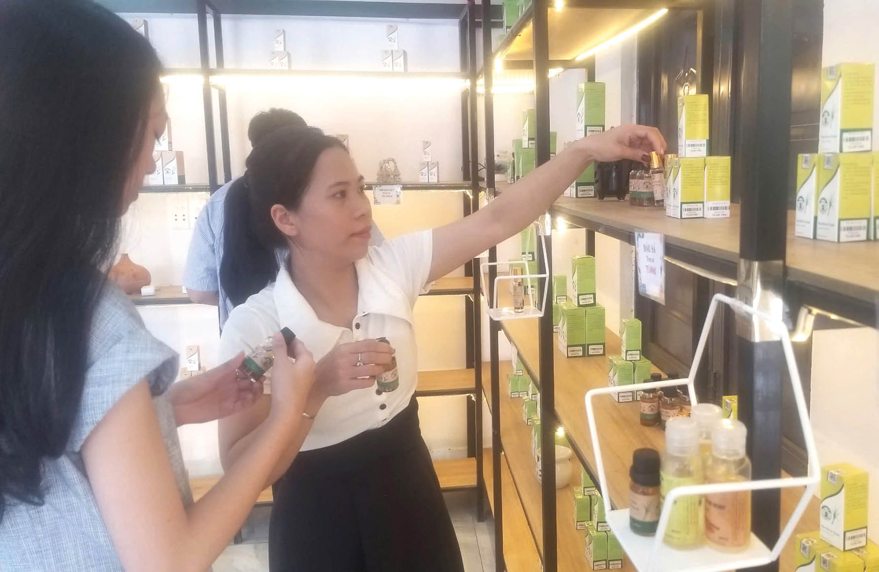 Nghĩ về thương hiệu cho di sản Huế