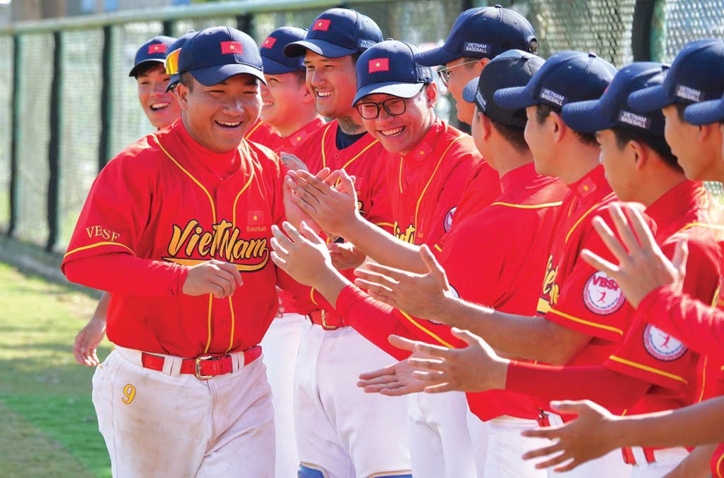 Việt Nam cũng có… bóng chày