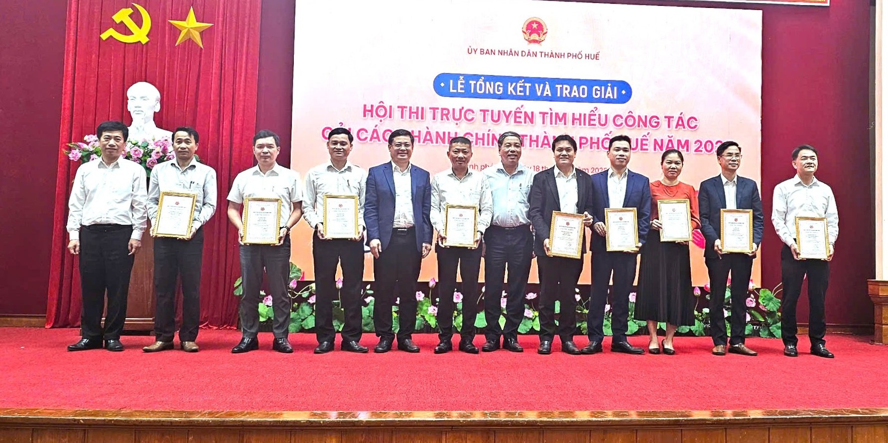 Trao 17 giải tập thể hội thi tìm hiểu cải cách hành chính năm 2025