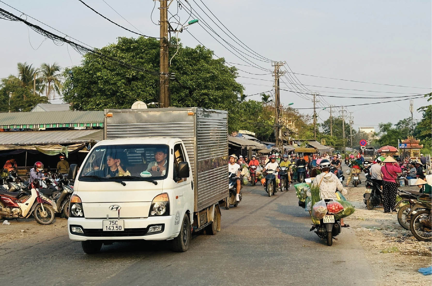 Giải bài toán ùn tắc giao thông nội đô