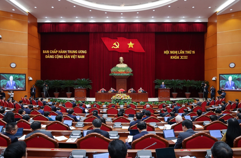 Thông cáo báo chí ngày làm việc thứ nhất Hội nghị Trung ương 15, khóa XIII